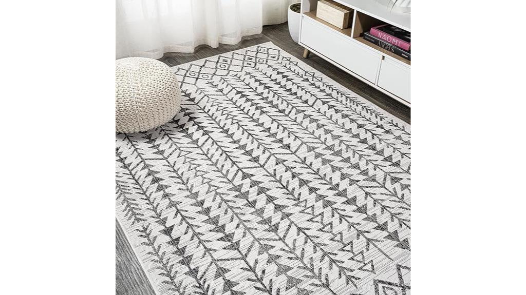 geometric ivory and black rug