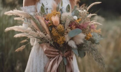 boho wedding flowers featured