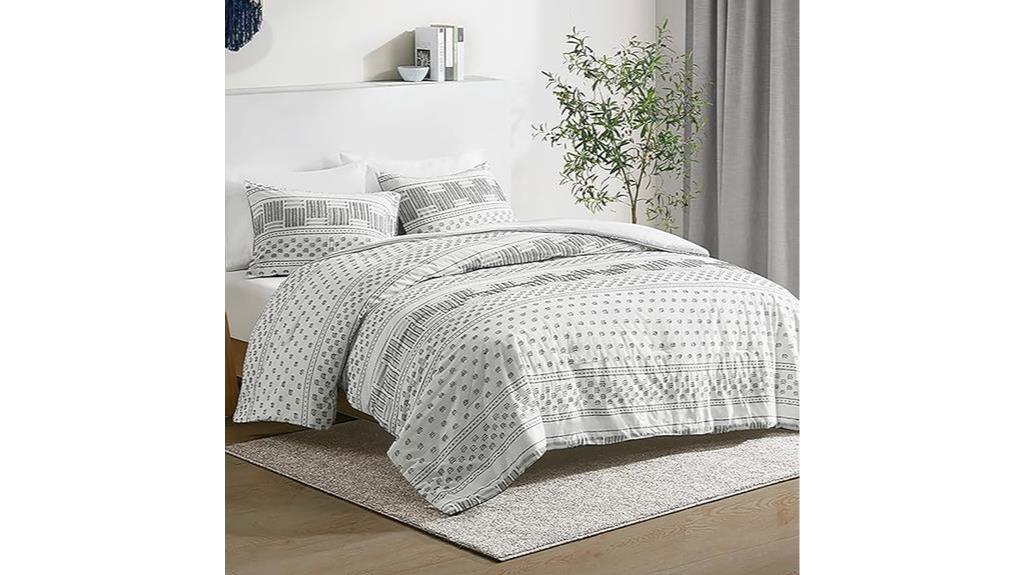 cozy farmhouse cotton comforter