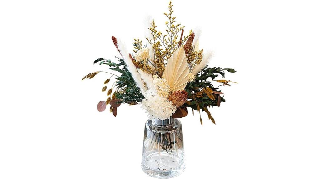 dried flower decor trend