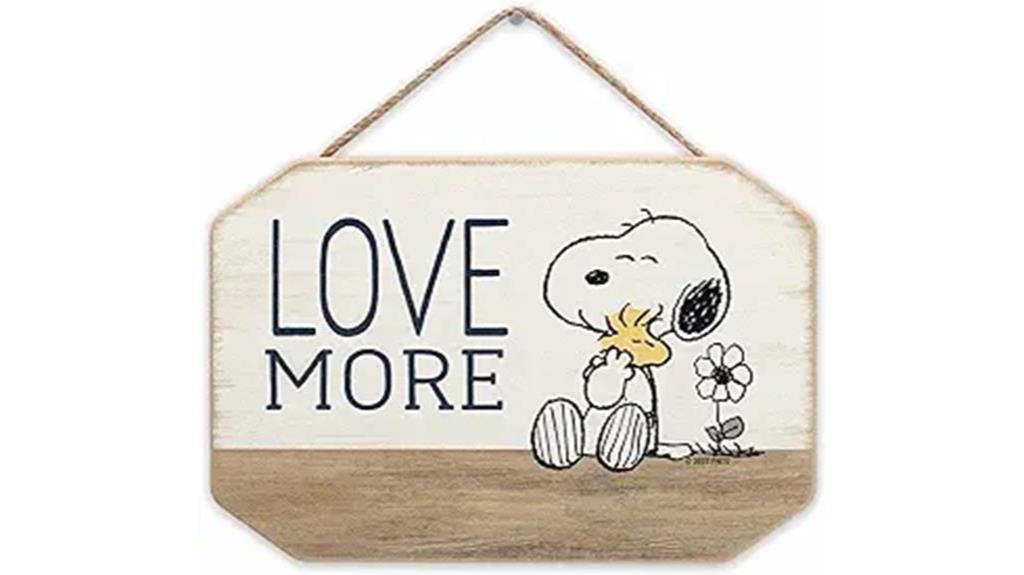 peanuts snoopy love decor