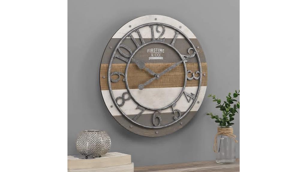 multicolor shabby pallet clock