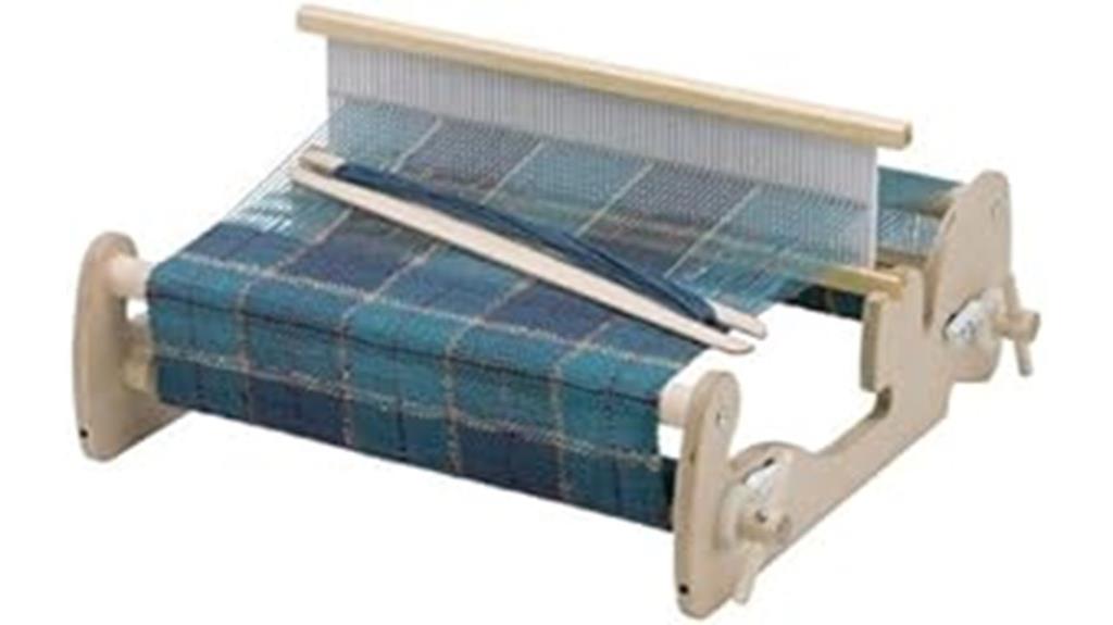 cricket loom model fifteen