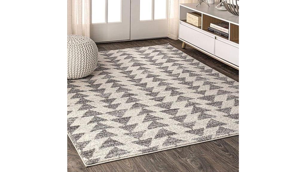 moroccan triangle geometric rug